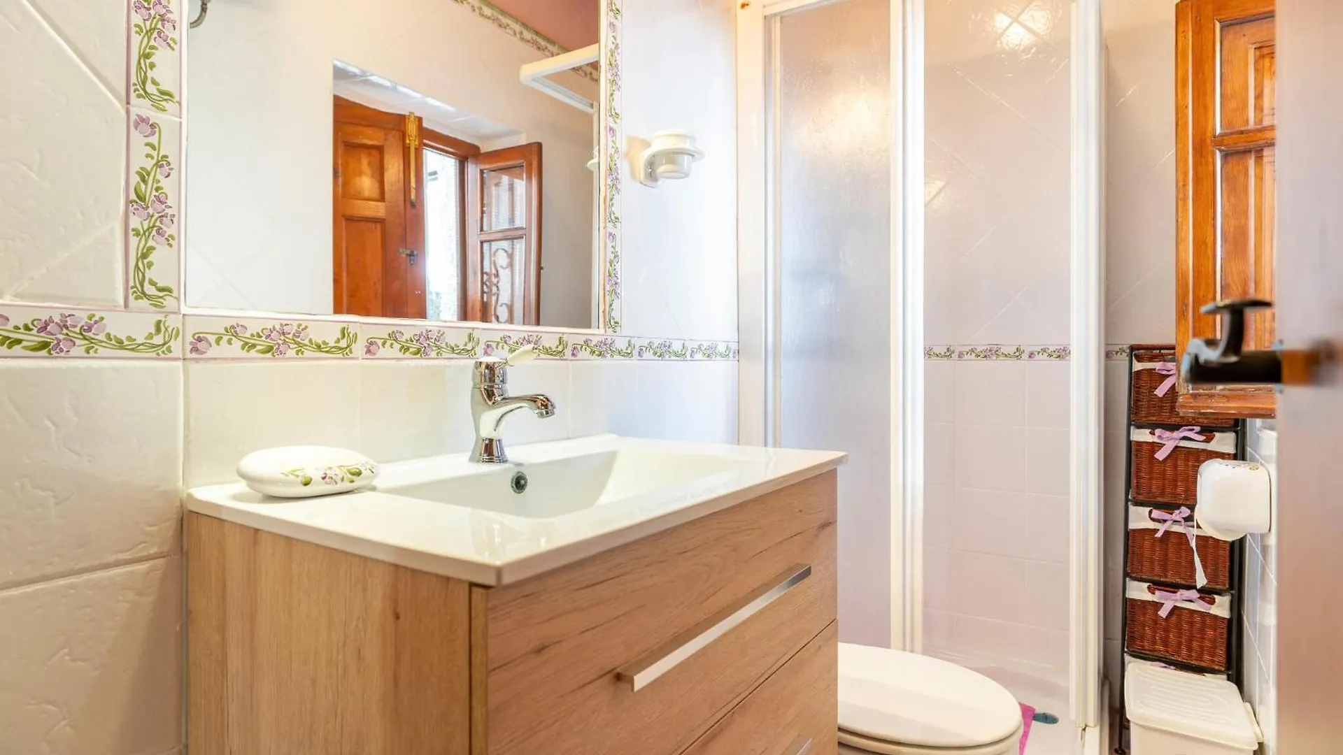 Cozy Apartment In Hortichuelas With Kitchenette Las Hortichuelas Bajas